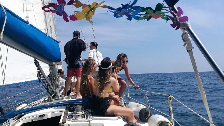 Barcelona: Sailing Trip with Drinks and Snacks - Boats, crew, and the mood: what “local hospitality” looks like here