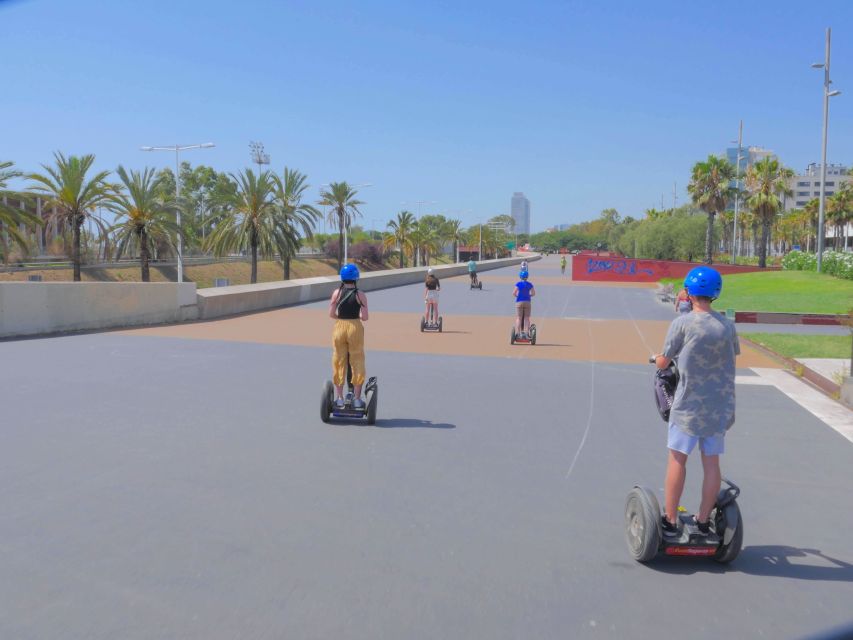 ❤️Barcelona Segway Tour ❤️ with a Local Guide - Gothic Quarter Stops and Local Eating Clues