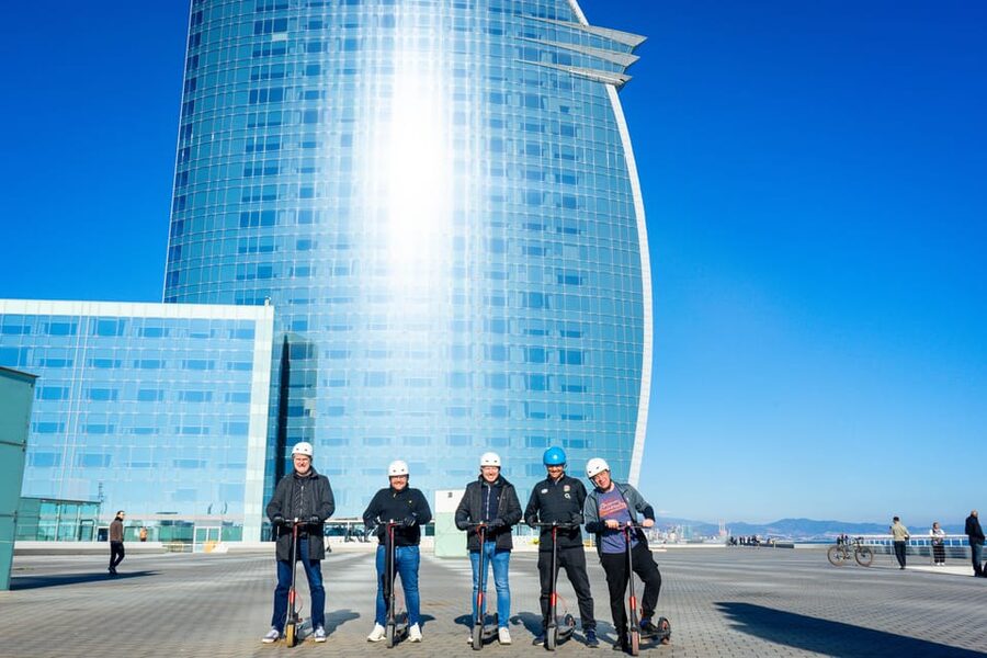 ❤️Barcelona Segway Tour ❤️ with a Local Guide - Fortifications, Muralla de Mar, and Estació de França