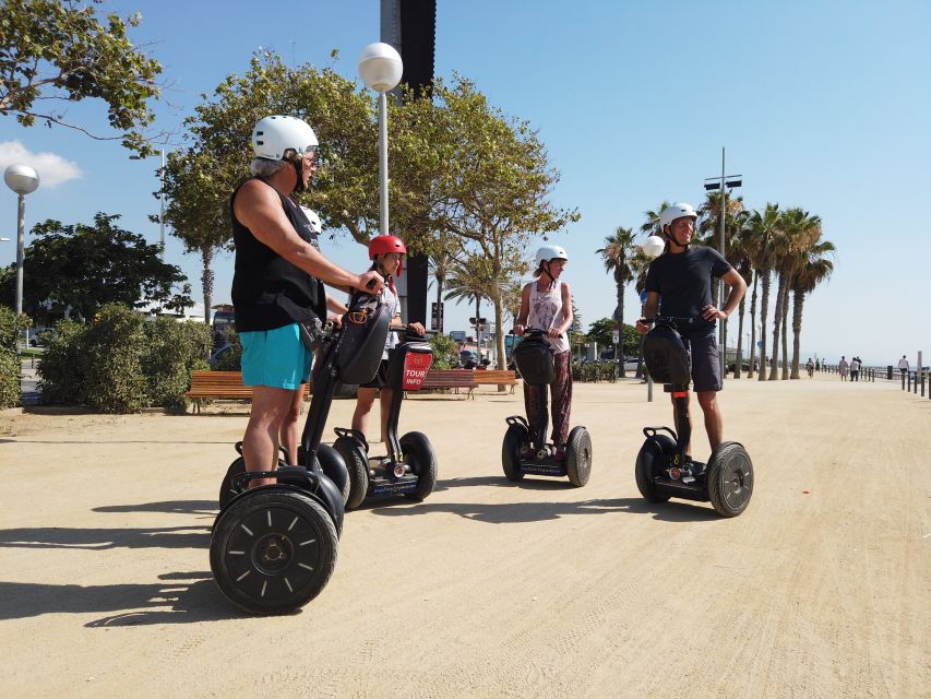 ❤️Barcelona Segway Tour ❤️ with a Local Guide - Port Fòrum, Natural Sciences, and Arc de Triomf