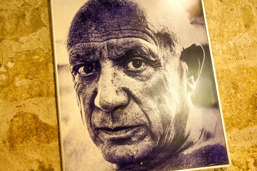 Barcelona: Small Group Picasso Tour with Picasso Museum - Should You Book This Small-Group Picasso Tour?