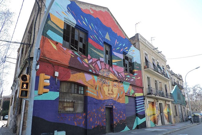 Barcelona Street Art and Graffitti Bicycle Tour - What to Expect at Each Stage of the Route