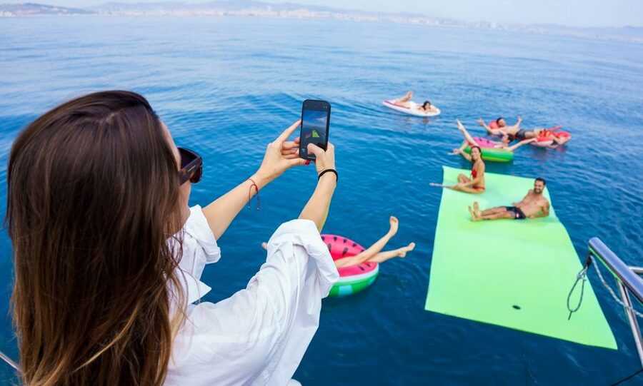 Barcelona: Sunset or Day Catamaran Cruise with Tapa & Drink - Where You’ll Meet the Crew at Marina Vela