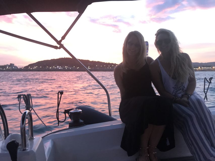 Barcelona: Sunset Sailing Tour with Open Bar & Snacks - What the 2 Hours Feels Like on Board