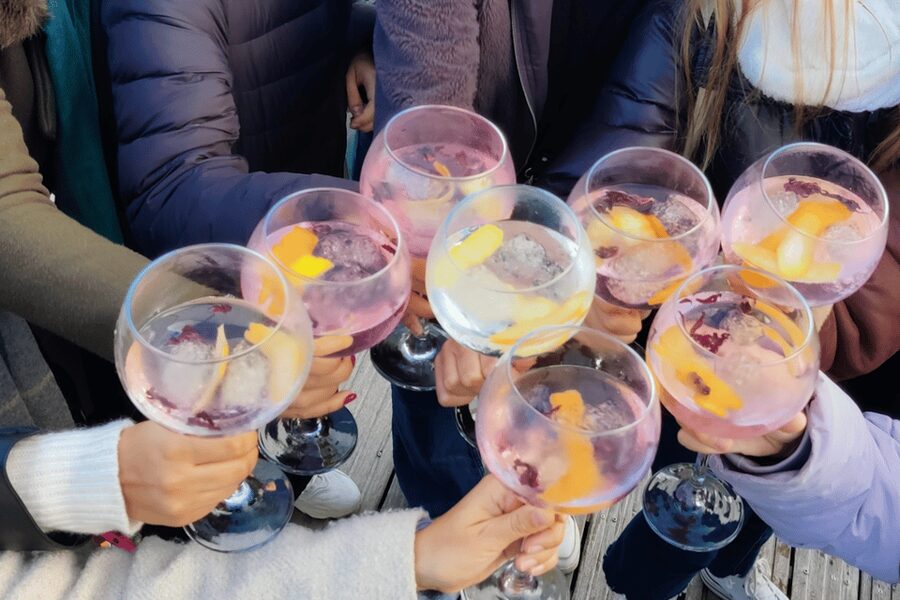 Barcelona Sunset Sailing with Gin Tonic Workshop Option - Key things to know before you sail