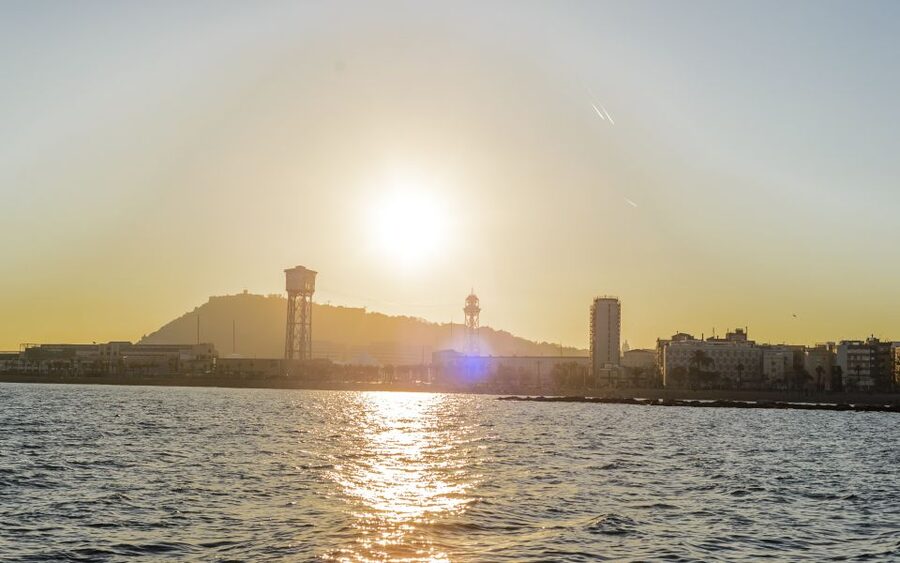 Barcelona Sunset Sailing with Gin Tonic Workshop Option - What happens on board during the 1.5 hour sail