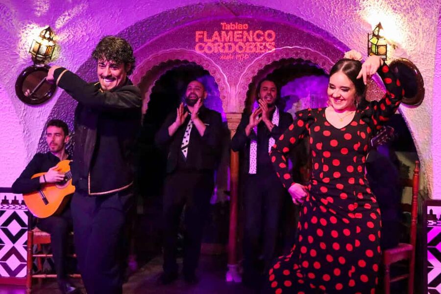 Barcelona: Tablao Flamenco Cordobes Show and Drink in Rambla - Price and Value in Barcelona: When $55 Makes Sense