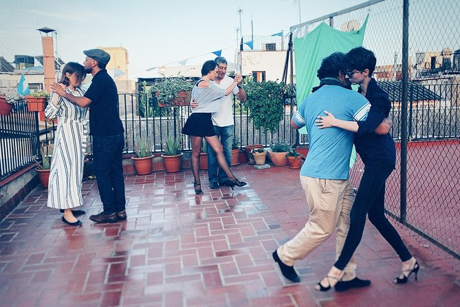 Barcelona Tango Lesson, where passion meets fun - The Tango Lesson Flow: Steps, History, and a Full Routine
