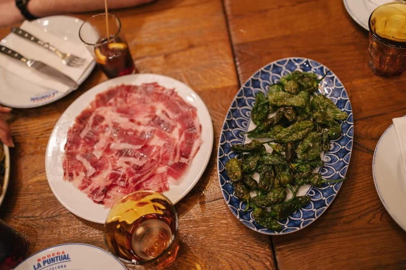 Barcelona: Tapas Food Crawl Walking Tour with Tastings - The Gothic Quarter finish: ending strong after you learn to order