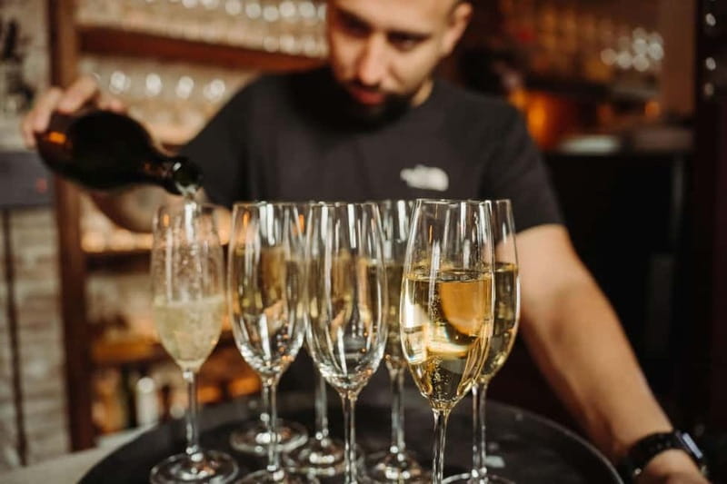 Barcelona: Tapas & Wine Tour in Born & Gothic Quarter - La Palma de Bellafila: how the final hour ties the evening together