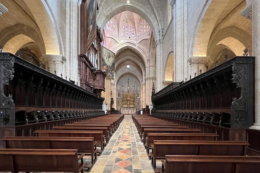 Barcelona: Tarragona & Sitges Guided Day Trip with Transfers - Lunch in Tarragona and the smart choice to keep it flexible