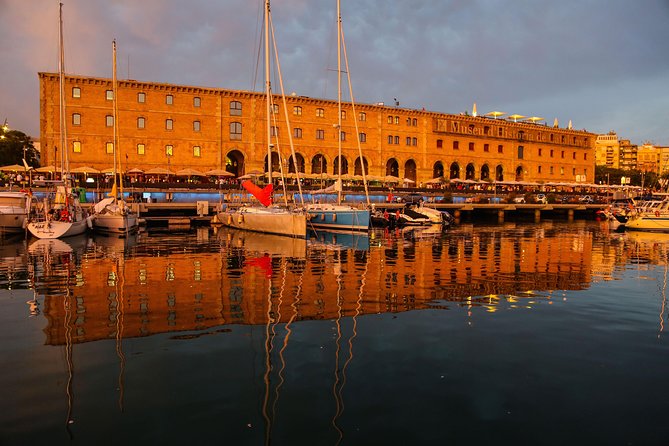 Barcelona Unique Sunset Sailing Experience with Tapas & Open Bar - Tapas and open bar: exactly what to expect on board