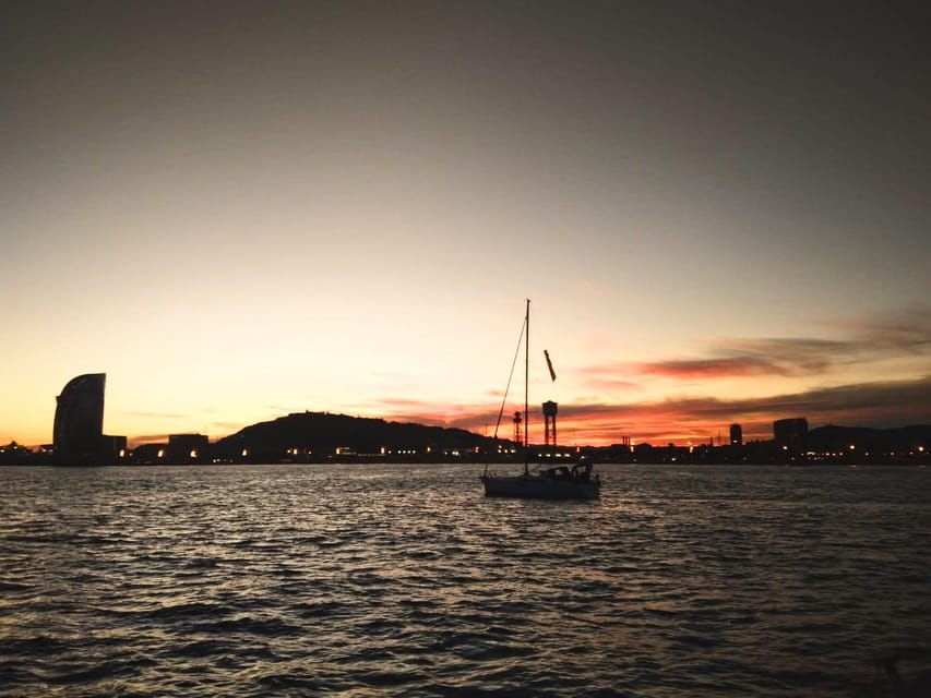 Barcelona: Unique Sunset Sailing Tour with Tapas & Open Bar - Key things I would plan around