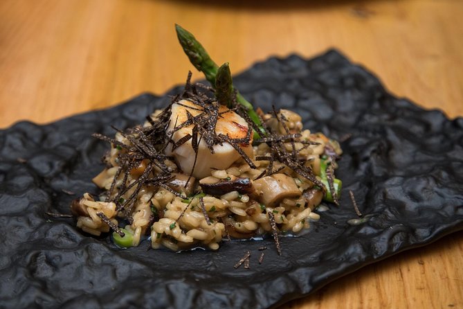 Barcelona Wine and Gourmet Tapas Tour - L’Antiga Esquerra de l’Eixample: where the tasting feels most local