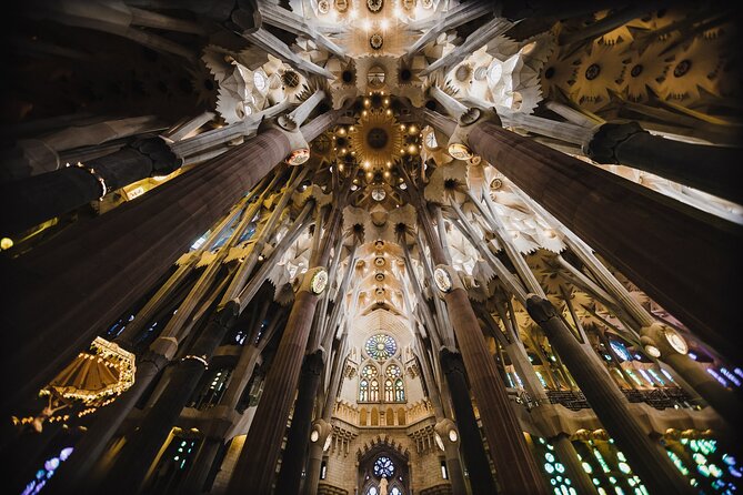 Complete Gaudi Tour: Casa Batllo, Park Guell & Sagrada Familia - The PM alternative: Casa Vicens as your guided house visit