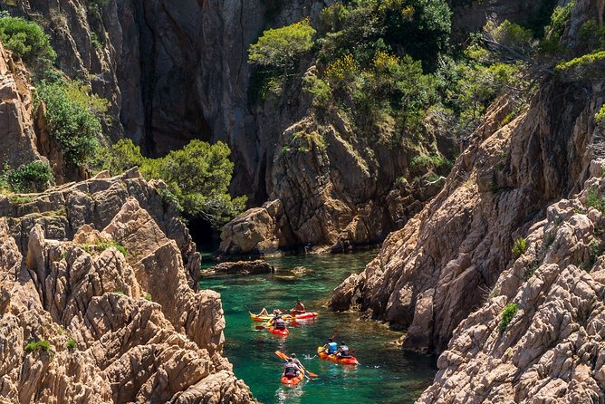Costa Brava Kayaking and Snorkeling Small Group Tour with Lunch - Lunch after you paddle, plus time to chill on the coast
