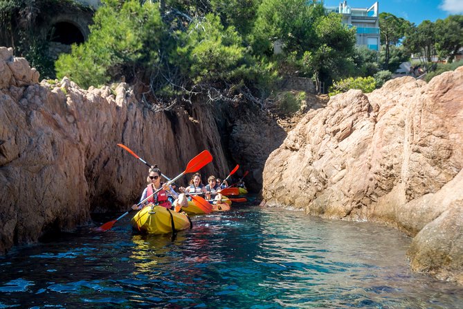 Costa Brava Kayaking and Snorkeling Small Group Tour with Lunch - Who this tour suits best, and who should skip it