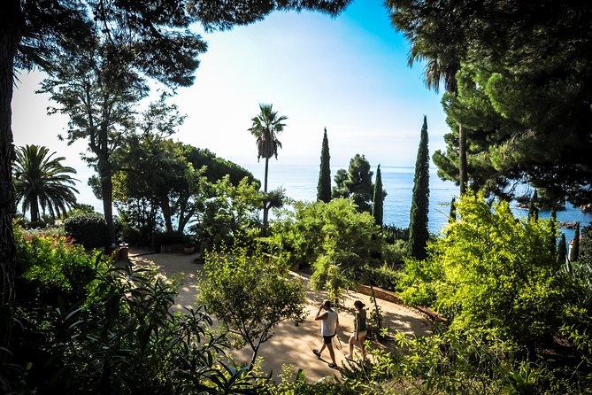 Costa Brava & Medieval Village Tour with Lunch - Castle of Sant Joan and Blanes: viewpoint first, then food and wandering