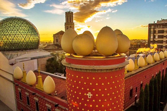 Dali Museum & Cadaques Small Group Tour with Hotel pick-up - Who should book this Dalí Museum & Cadaqués day trip