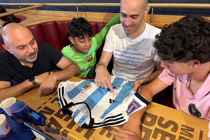Discover Leo Messi's secrets at Barça Café - Camp Nou - Your 90-minute game plan, step by step