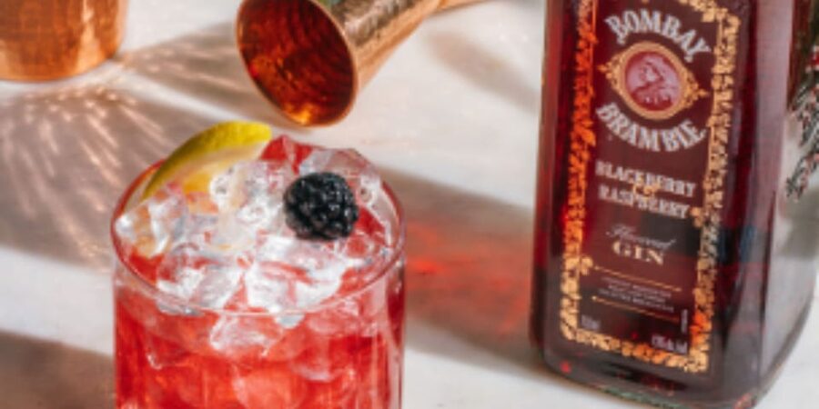 Enjoy Casino Barcelona: Entry, Cocktail & Exclusive Gift - Value for $15: When This Ticket Makes Sense