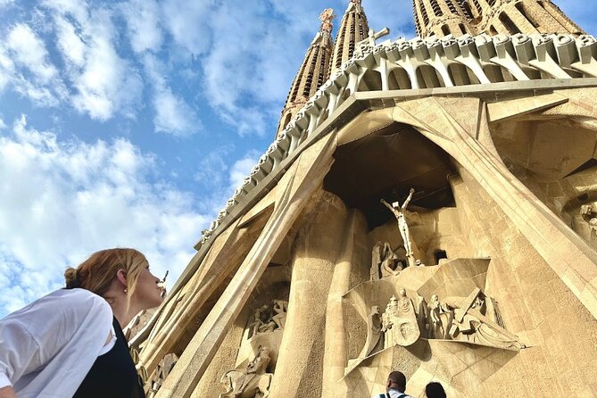 Fast Track: Sagrada Familia Guided Tour - What the guide helps you notice inside (and why that matters)