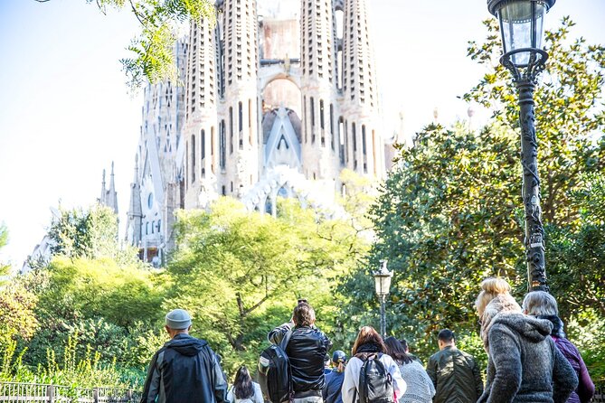 Fast Track Sagrada Familia & Park Guell the best of Gaudí - Park Guell after Sagrada: guided mosaics, terraces, and a coach reality