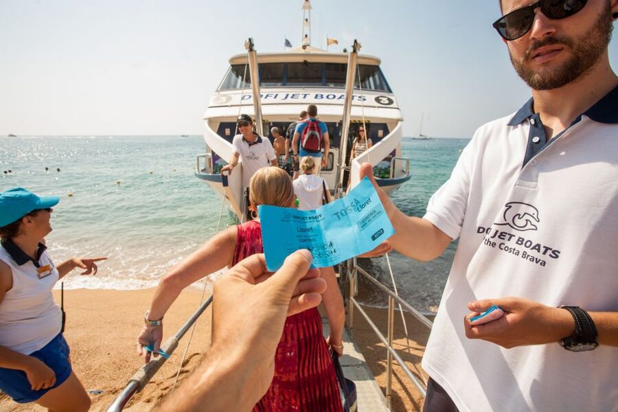 From Barcelona: Costa Brava Day Tour with Boat Trip - Sa Roqueta and Town Life: Where the Coast Story Widens