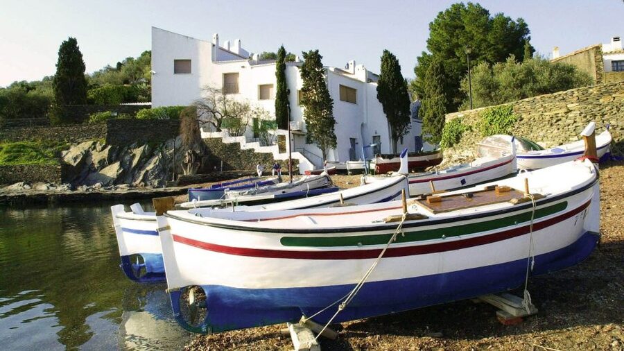 From Barcelona: Dalí Triangle and Cadaques Tour - Practical tips so your day stays smooth