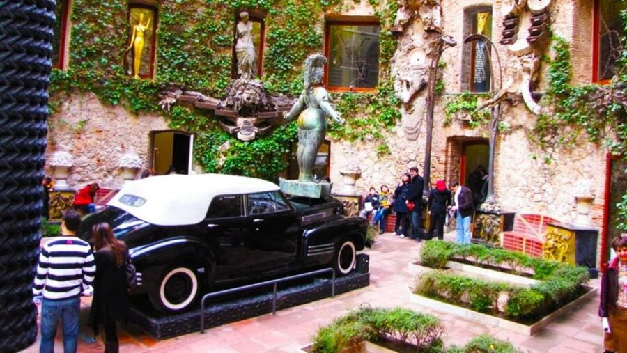 From Barcelona: Dalí Triangle and Cadaques Tour - Who this tour suits best, and who might want to plan differently