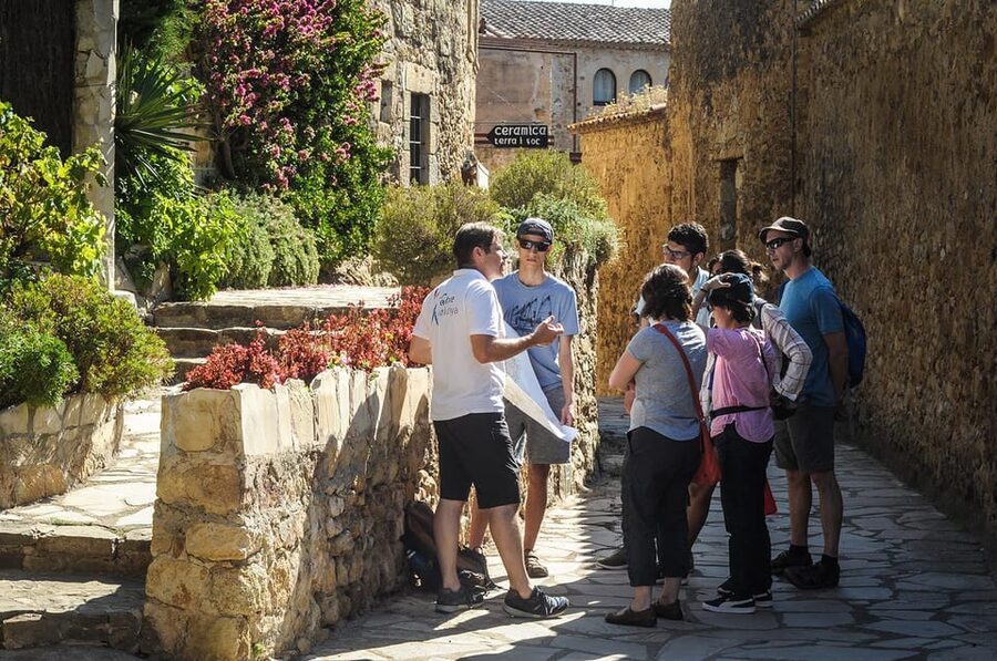 From Barcelona: Girona and Costa Brava Day Tour - The guide makes or breaks the day, and this route is strong
