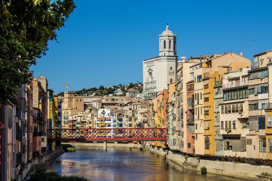 From Barcelona: Girona, Game of Thrones Tour - Jewish quarter streets, plus Game of Thrones filming locations