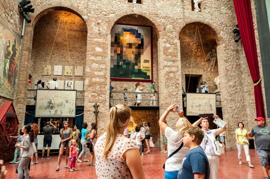 From Barcelona: Girona Guided Tour & Dalí Museum in Figueres - Key things that make this day trip worth your time