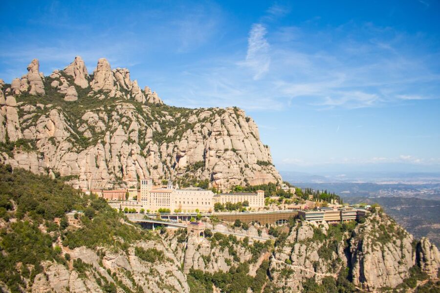 From Barcelona: Half-Day Montserrat Experience - Barcelona to Montserrat: where you start, and how to avoid the stress spiral