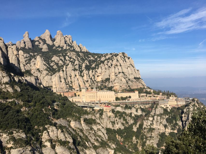 From Barcelona: Montserrat Mountain Hike and Abbey Tour - Guides Matter: The Difference Between a Walk and a Story