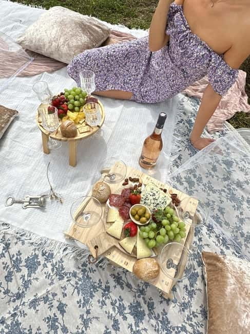 From Barcelona: PRIVATE Horseback Ride + Tapas + Wine Picnic - Price and value: is $225 per person a smart spend?