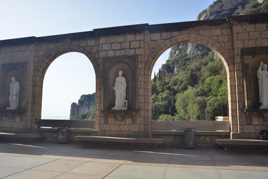 From Barcelona: Private Montserrat and Boutique Winery Tour - Montserrat monastery: basilica time, the Black Madonna story, and Santa Cova