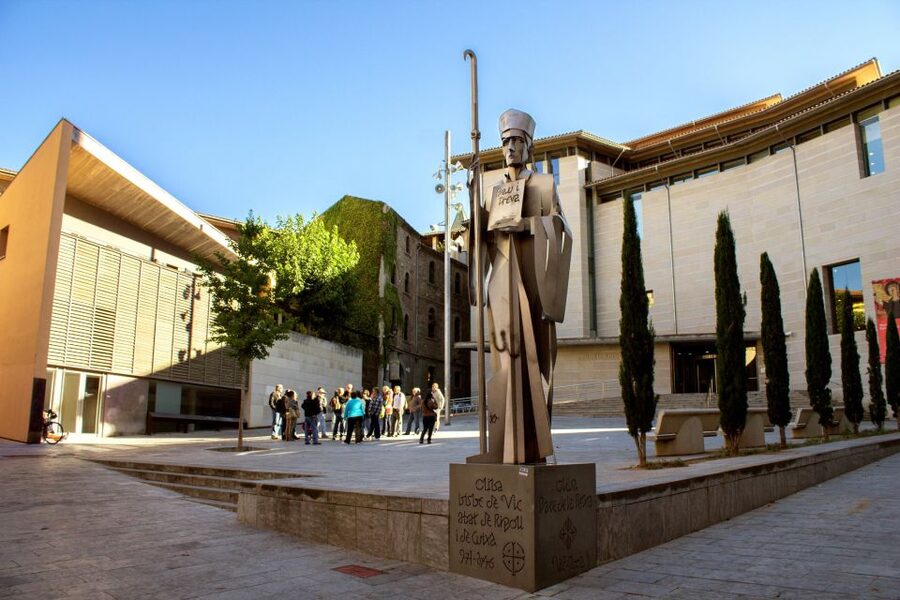 From Barcelona: Pyrenees Mountains Day Tour - Price and value: is $140 for 11 hours a fair deal?