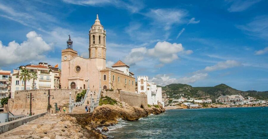 From Barcelona: Tarragona & Sitges Full Day Tour with Pickup - Roman Tarragona, Modern Sitges, and a Sea-Breeze Finish