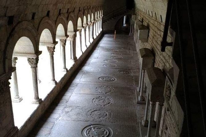 Game Of Thrones Walking Tour in Girona - What to know before you go: language, routes, and the type of day this is