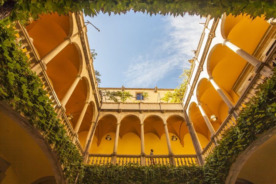 Gaudi's Barcelona 2-Hour Segway Tour with a Live Guide - Arc de Triomf and the shift toward the city parks
