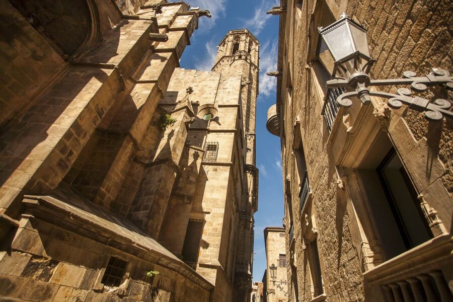 Gaudi's Barcelona 2-Hour Segway Tour with a Live Guide - Ciutadella Park and its little photo detours: Tres Dragons and Barques