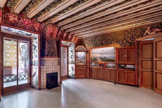Gaudi´s Casa Vicens Skip the Line Ticket with Audioguide - Casa Vicens: The Gaudí start that fills in the blanks
