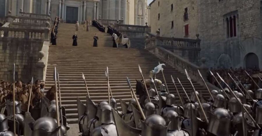 Girona: Game of Thrones Small Group Tour - Sant Martí sAcosta Stairs to Call Jueu, Where the Camera Finds Real Texture