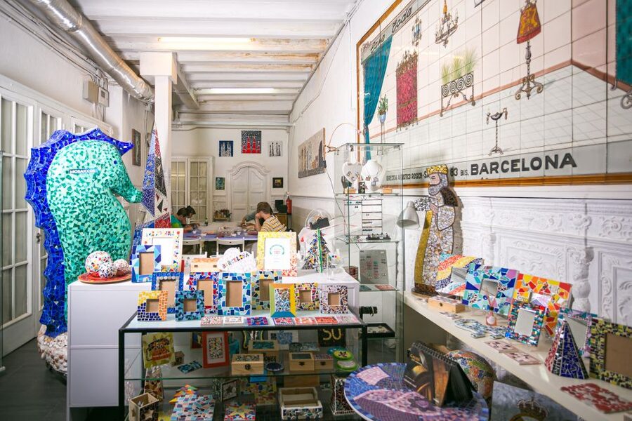 Guided Gaudí’s Trencadís Mosaic Workshop in Barcelona - Key Things I’d Mark on Your Barcelona Map