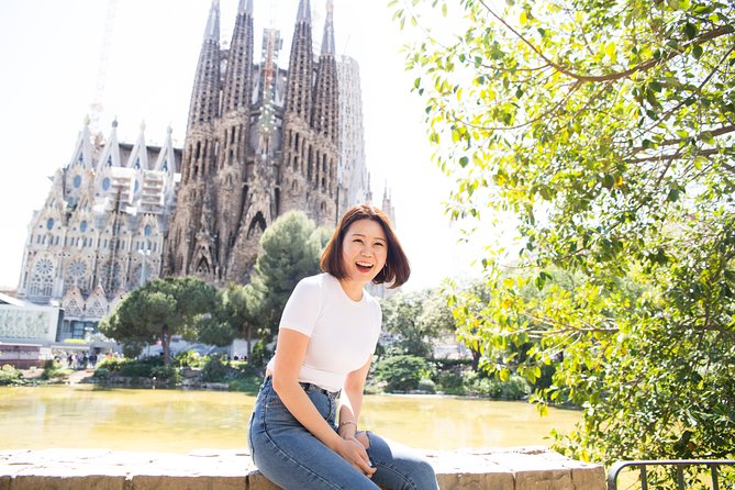 Instagram Photoshoot Tour in Barcelona - El Born stop: softer charm, great for full-body shots