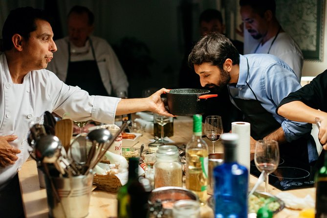La Boqueria Market and Paella Cooking Class in Barcelona - The Apartment Kitchen Experience (and the Stairs Check)