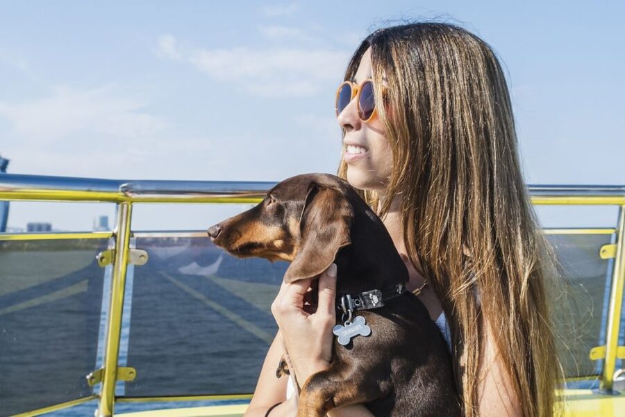 Live Music & Sunset Wooden Boat in Barcelona - Quick Practical FAQ About This Barcelona Sunset Cruise