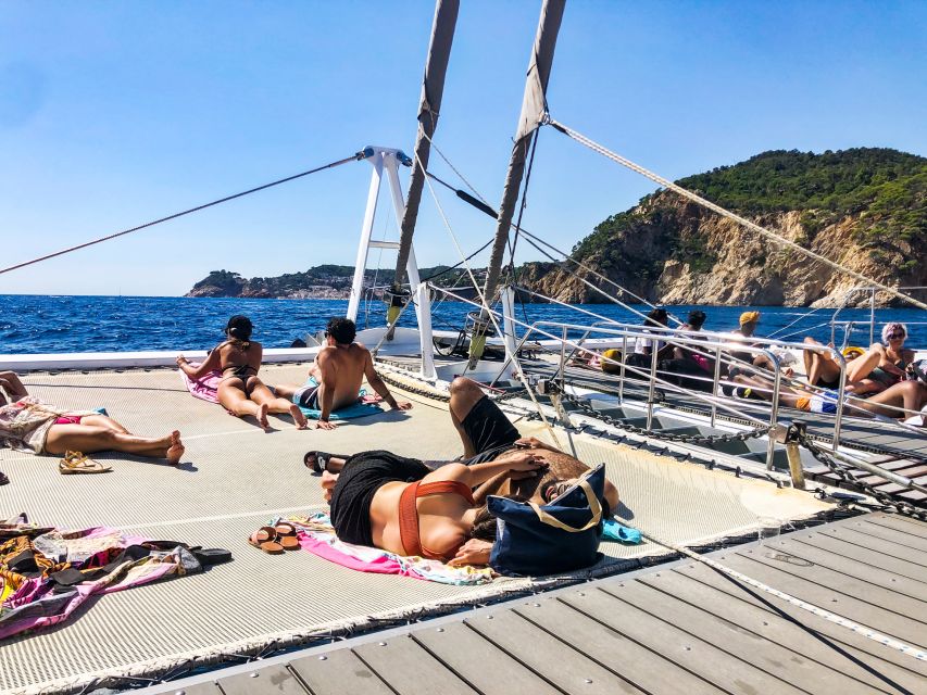Lloret de Mar: Catamaran Sailing Cruise with BBQ and Drinks - Key things that make this cruise worth your time