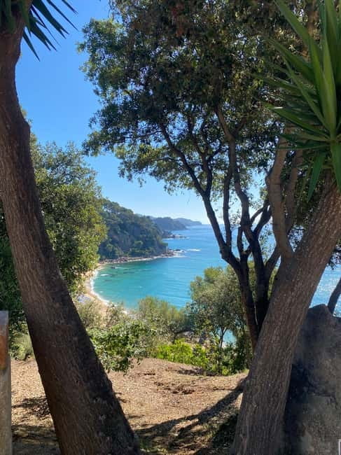 Lloret de Mar: Guided Sightseeing Tour in a 4x4 Vehicle - Meeting at Camping cala llevado: the logistics detail that can make or break your day